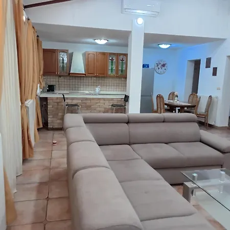 Meja